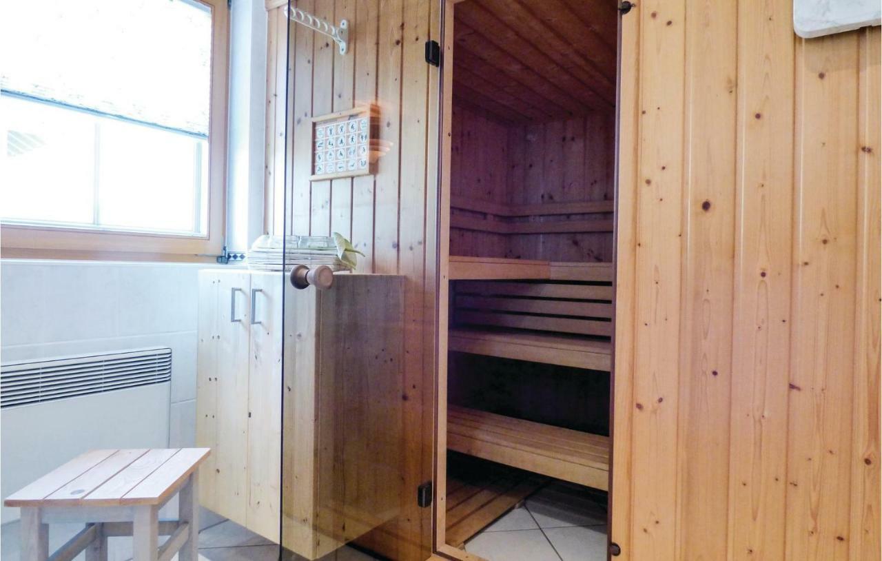 Amazing Home In Koerperich-Obersgegen With Sauna Exterior photo